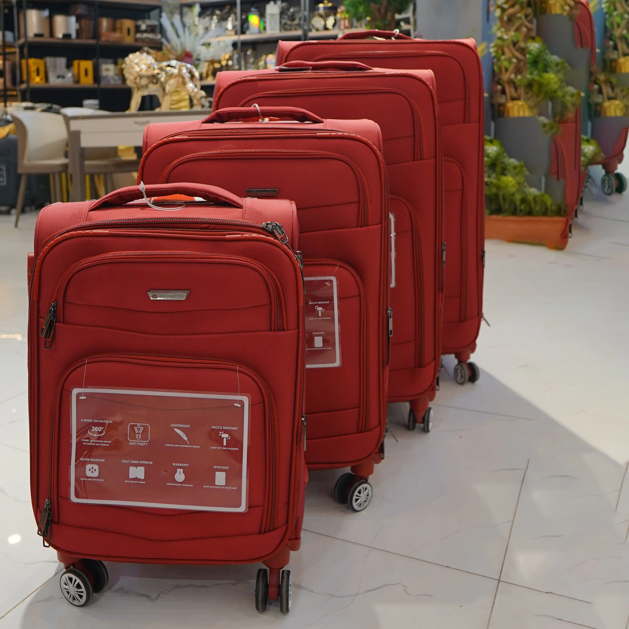 Luggage & Suitcase